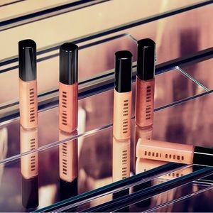 🆕 Bobbi Brown Lip Gloss Kit in Nudest Nude